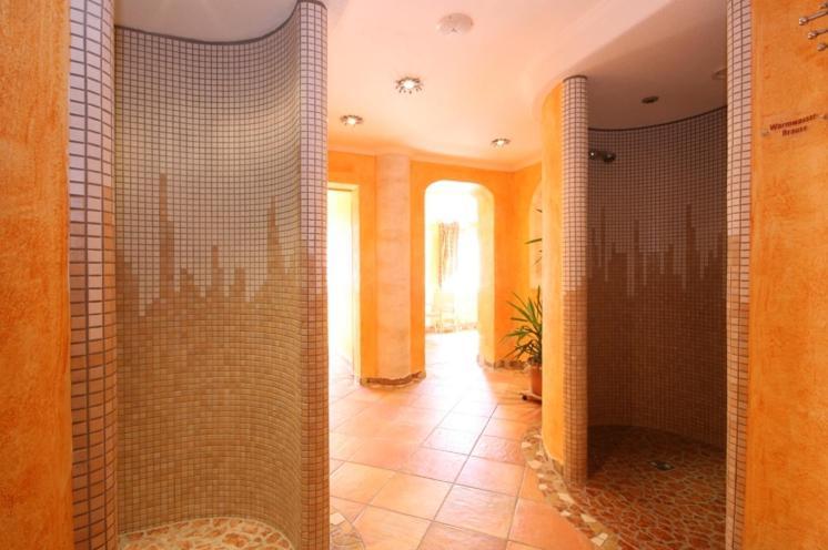 Wellness-pension Jagahuett'n 2*